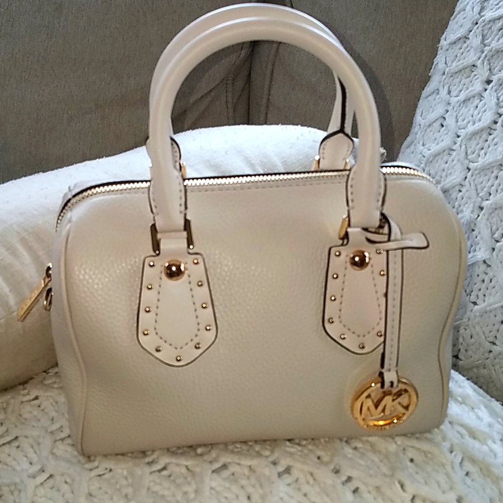 EUC Michael Kors Satchel Handbag